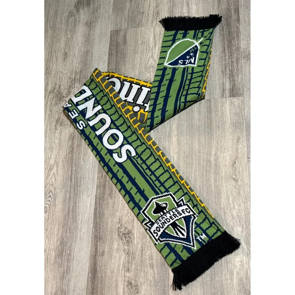 Seattle Sounders FC Scarf Continental Tire MLS‎ Soccer Football Fan